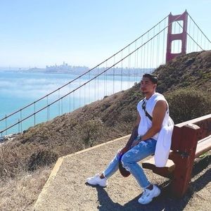 Meet your Posher, Brian